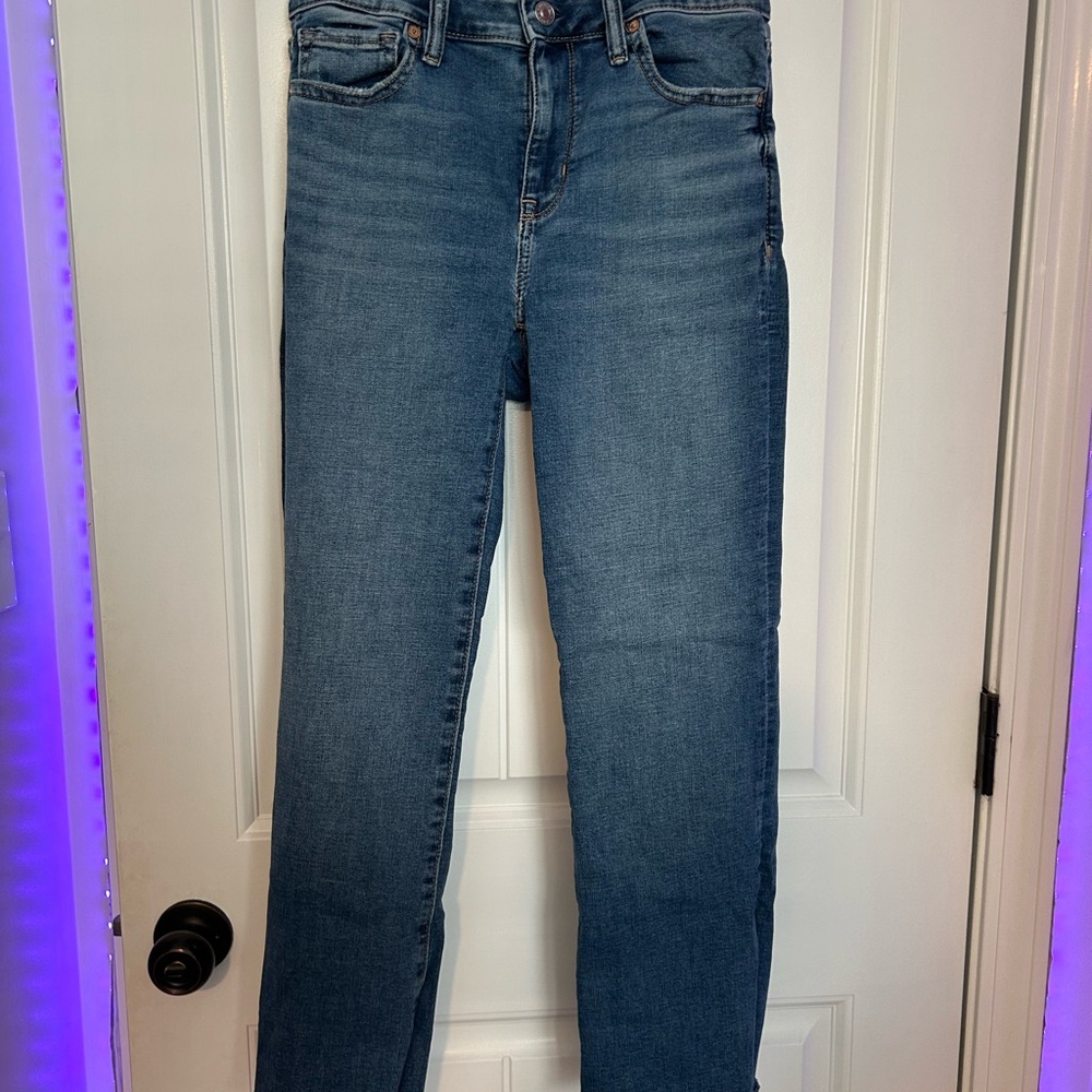 American Eagle Outfitters Women's Skinny Jeans - Medium Blue Wash